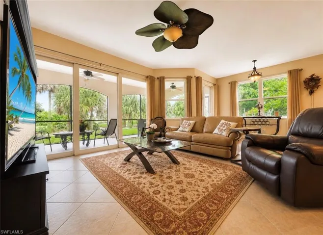 1277 Rialto Way 102, Naples, Florida 34114