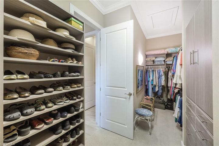 Custom California Closet