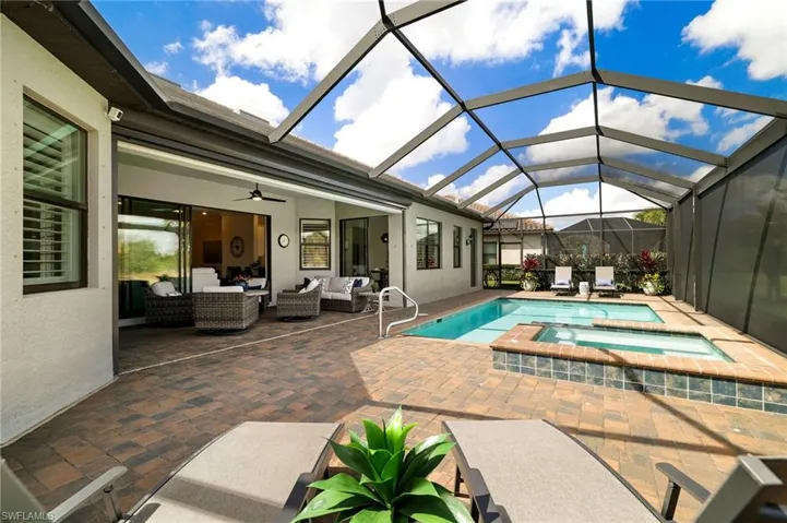 Expansive screened pool deck