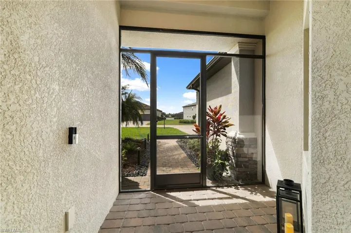 Screened front entry