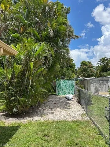 Side yard