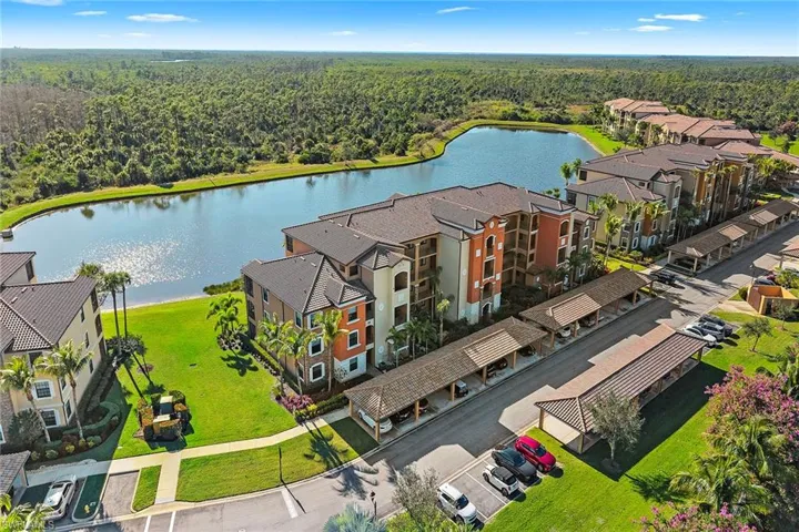 9723  Acqua  CT, Naples, FL 34113