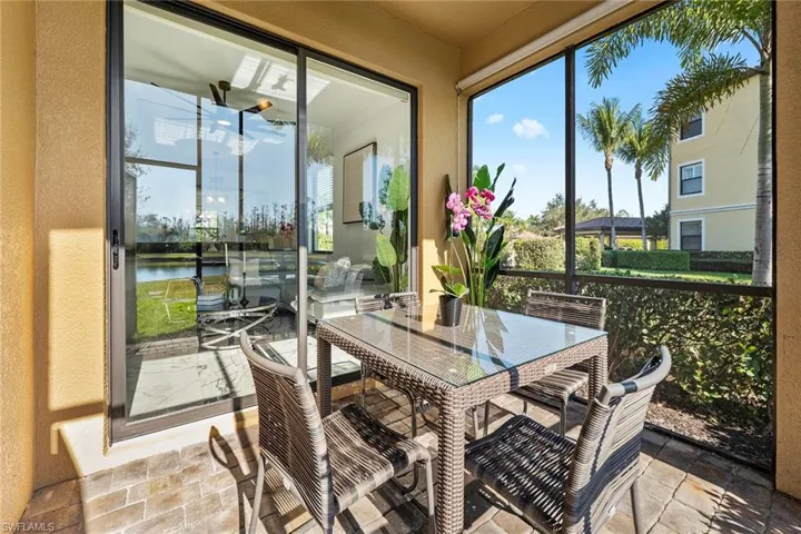 9723  Acqua  CT, Naples, FL 34113