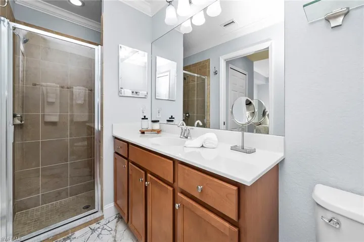 9723  Acqua  CT, Naples, FL 34113
