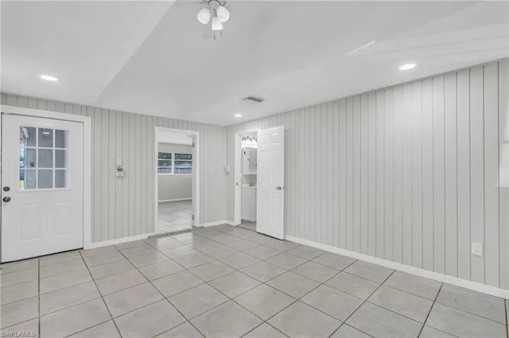 2125 Sunrise Blvd, Fort Myers Fl 33907