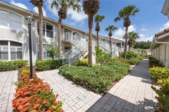 14515 Grey Fox Run 110, Naples, Florida 34110