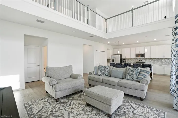 18707  Ivywood  PL, Estero, FL 33928