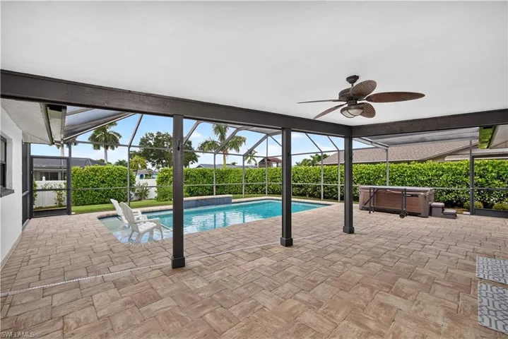5573 Amoroso Dr, Fort Myers, Florida 33919