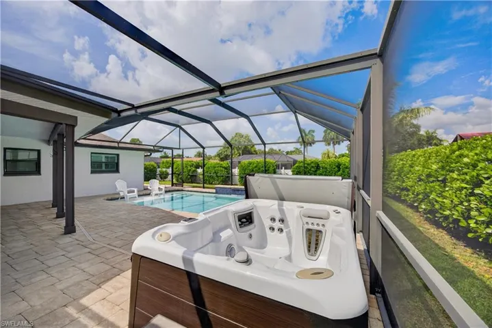 5573 Amoroso Dr, Fort Myers, Florida 33919