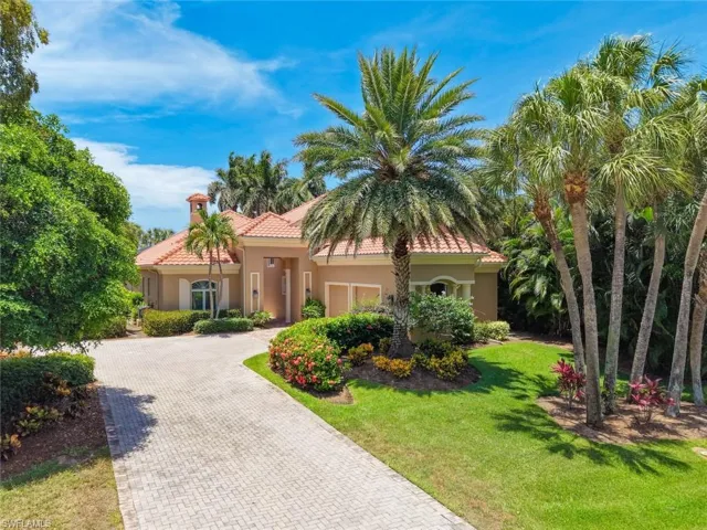 2711 Wulfert Rd, Sanibel, Florida 33957