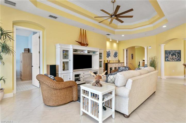 198 Shadroe Cove CIR # 503, CAPE CORAL FL 33991