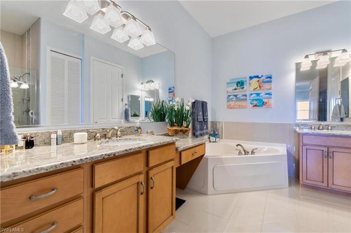 198 Shadroe Cove CIR # 503, CAPE CORAL FL 33991
