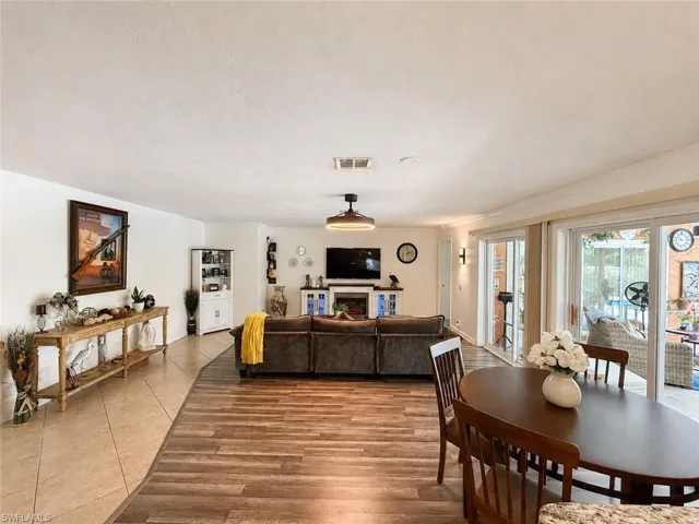 1631 Se 20th St, Cape Coral, Florida 33990