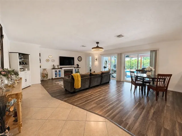 1631 Se 20th St, Cape Coral, Florida 33990