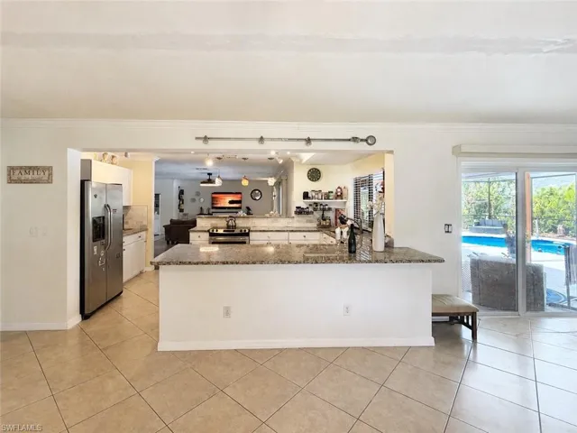 1631 Se 20th St, Cape Coral, Florida 33990