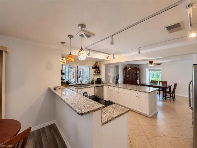 1631 Se 20th St, Cape Coral, Florida 33990