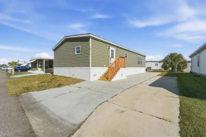 14712 Nantucket Rd, North Fort Myers, Florida 33917