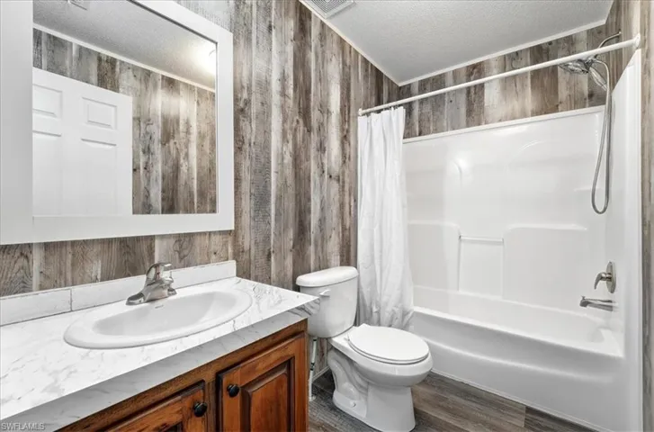 14712 Nantucket Rd, North Fort Myers, Florida 33917