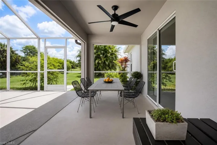 921 47th Ave Ne, Naples, Florida 34120