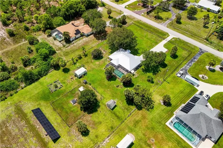921 47th Ave Ne, Naples, Florida 34120