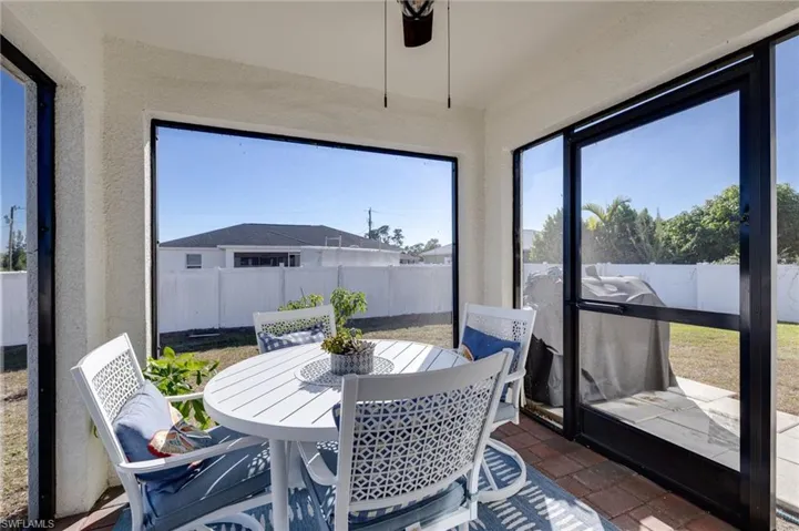 Screened In Lanai