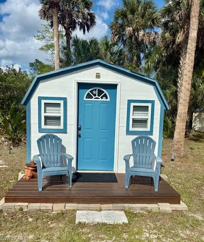 640 27th St Sw, Naples, Florida 34117