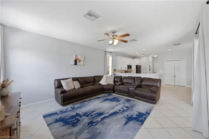 12445 Muddy Creek Ln, Fort Myers, Florida 33913
