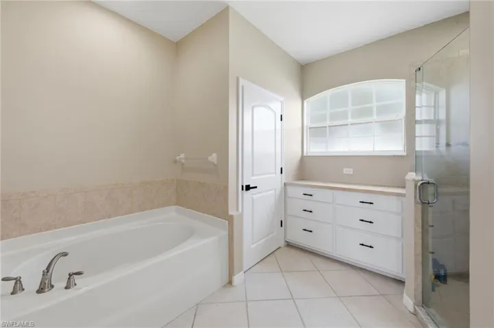 12445 Muddy Creek Ln, Fort Myers, Florida 33913