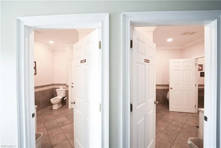 15449 Bellamar Cir 1221, Fort Myers, Florida 33908