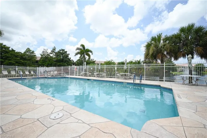 15449 Bellamar Cir 1221, Fort Myers, Florida 33908