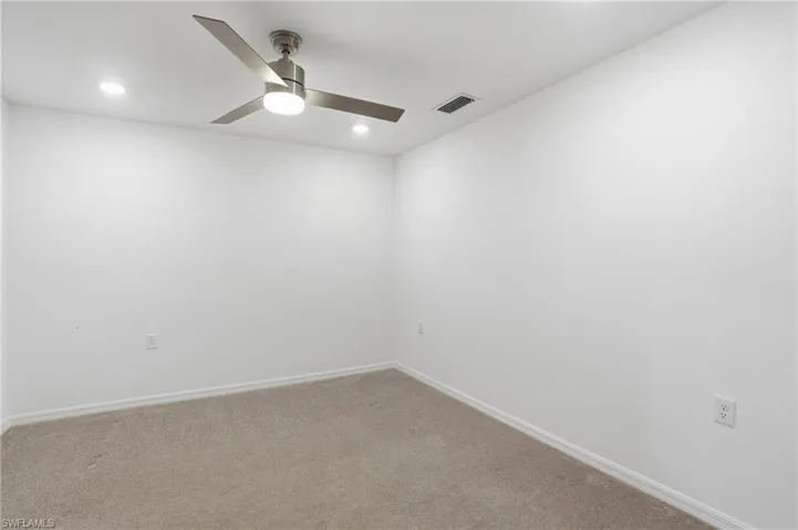 Den flex space