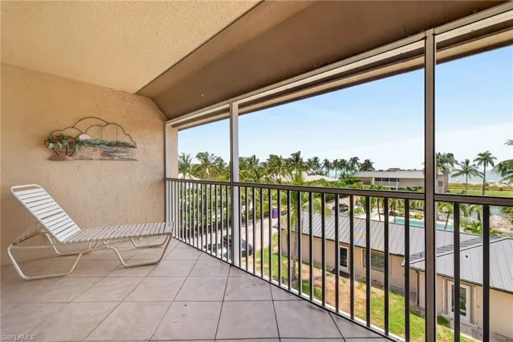 1246 Fulgur St 110, Sanibel, Florida 33957