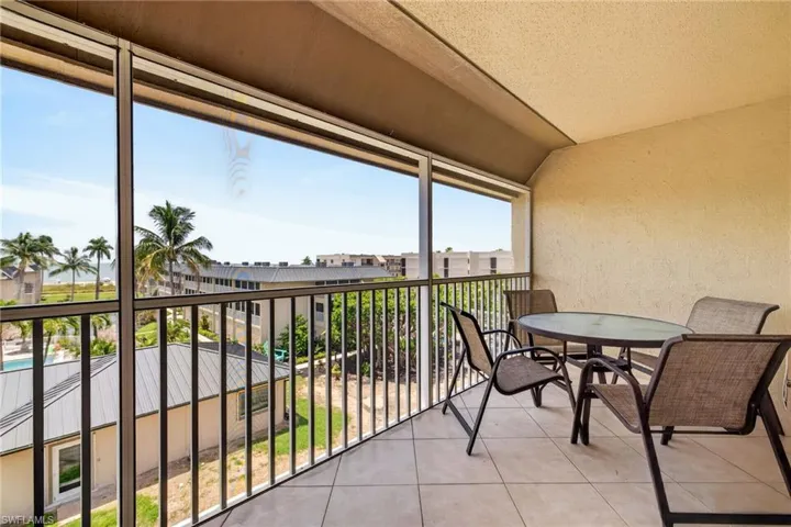1246 Fulgur St 110, Sanibel, Florida 33957