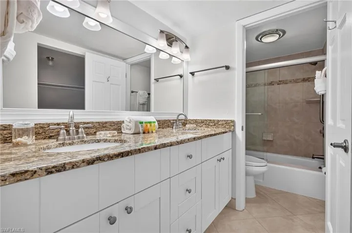 1246 Fulgur St 110, Sanibel, Florida 33957