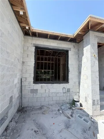 Window to the Den.