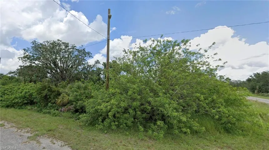 1849 Merchant Cir, Lehigh Acres, Florida 33972
