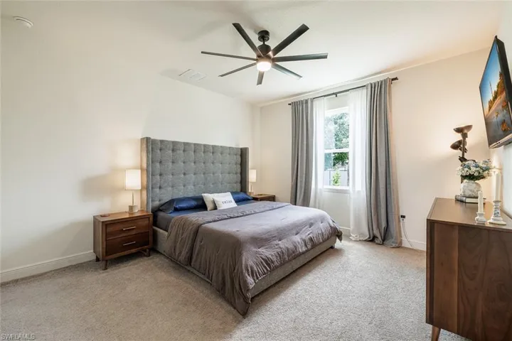 3083 Nw 4th Pl, Cape Coral, Florida 33993
