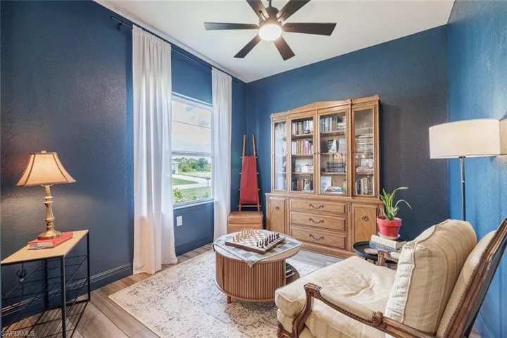 3083 Nw 4th Pl, Cape Coral, Florida 33993