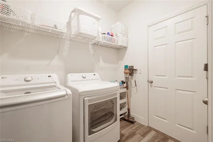 3083 Nw 4th Pl, Cape Coral, Florida 33993