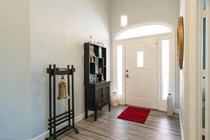 Front Entry with Vaulted Ceilings