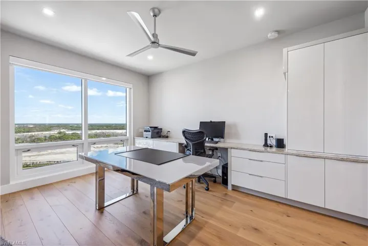 4 Bedroom or Den