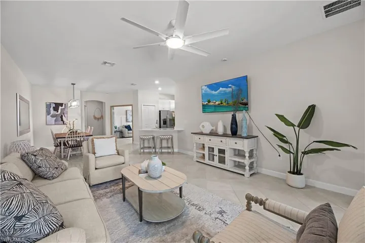 18795 Copperhead Ct N, Lehigh Acres, Florida 33936