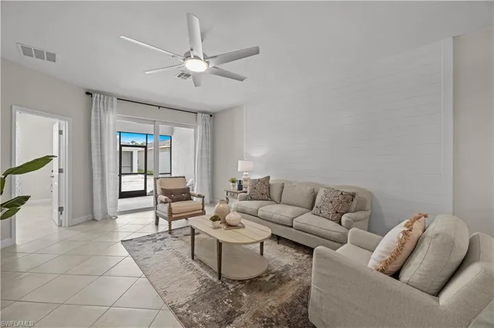 18795 Copperhead Ct N, Lehigh Acres, Florida 33936