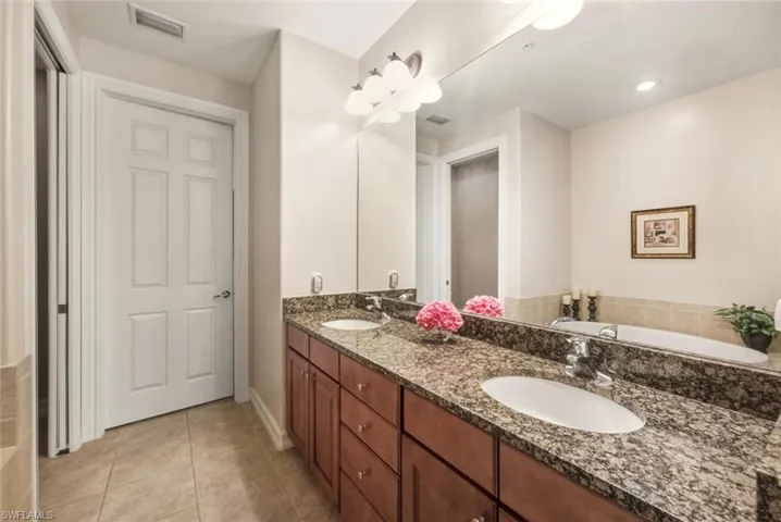 9144 Delano St 9504, Naples, Florida 34113