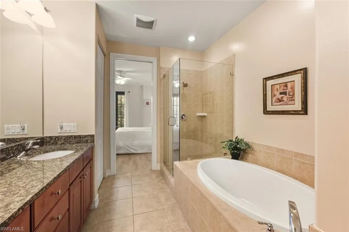 9144 Delano St 9504, Naples, Florida 34113