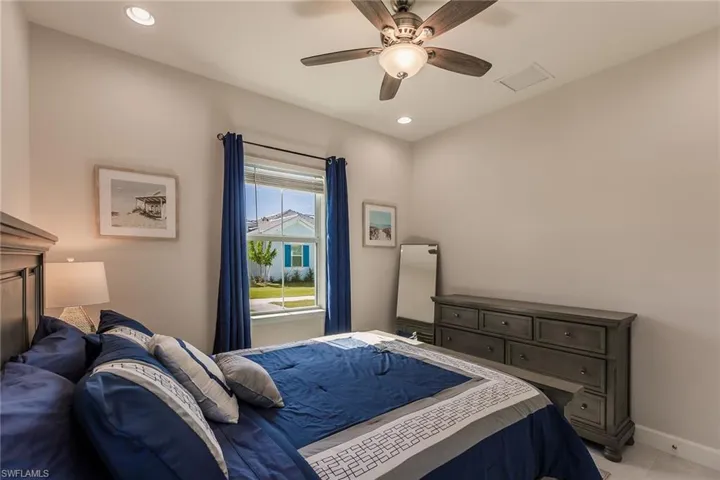 7263  Cayo Coco  LN, Naples, FL 34113