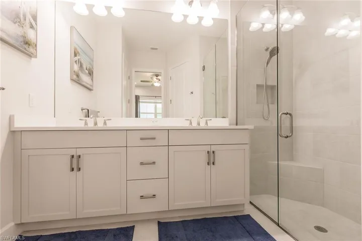 7263  Cayo Coco  LN, Naples, FL 34113