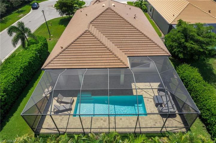 3045 Mandalay CT, NAPLES FL 34105