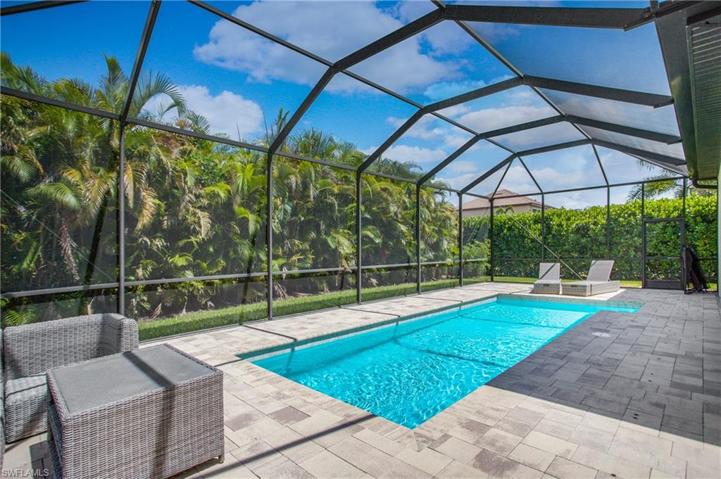 3045 Mandalay CT, NAPLES FL 34105