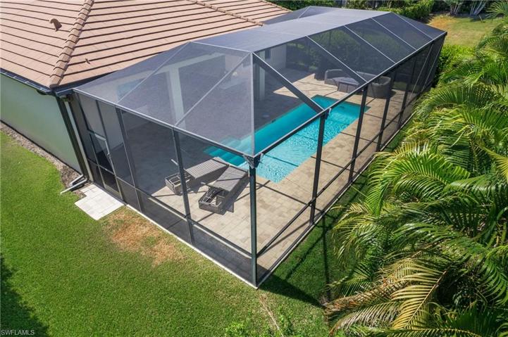 3045 Mandalay CT, NAPLES FL 34105